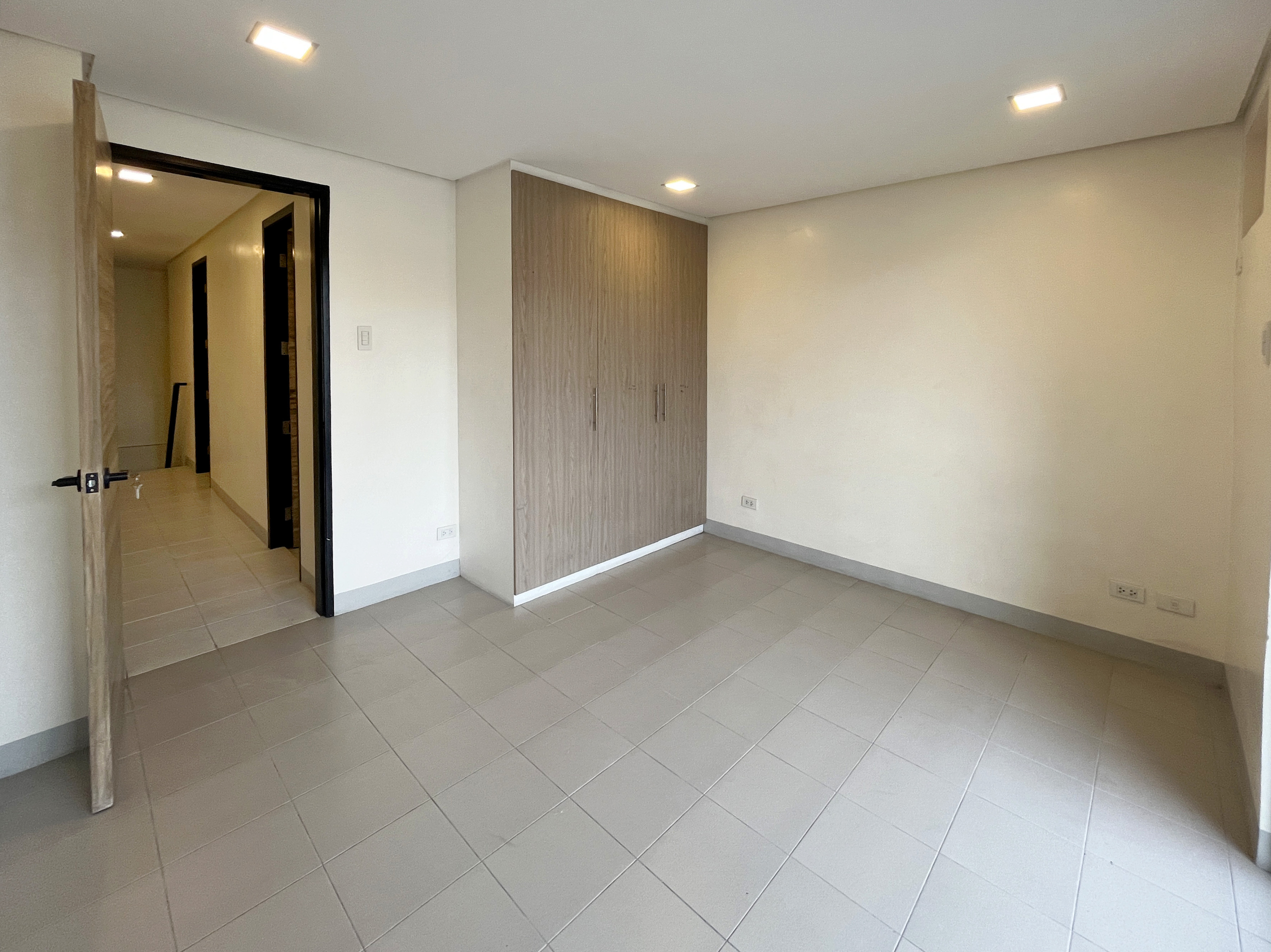Ciudad Del Mejia Unit B